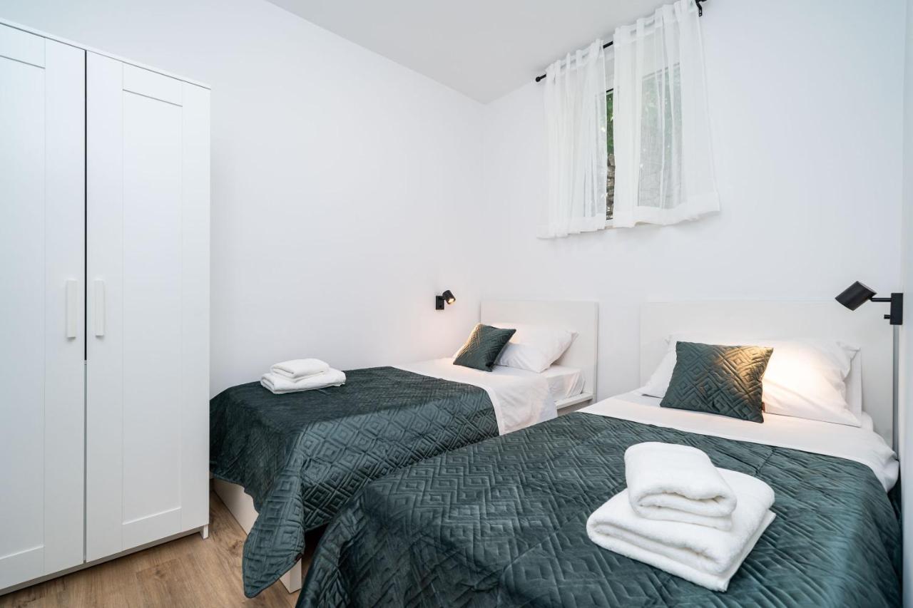 Apartments Nina & Paula - Apartment Nina Štikovica المظهر الخارجي الصورة